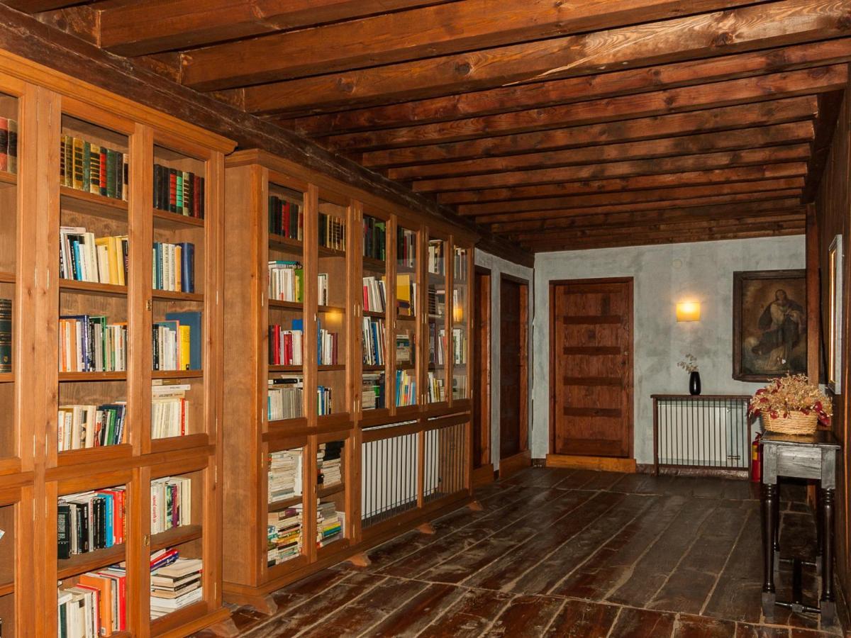 Posada Real La Casa De Arriba Наваредонда де Гредос Екстериор снимка